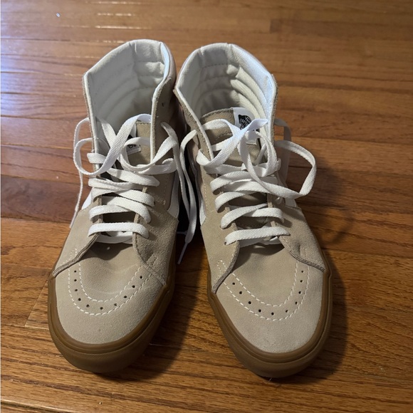 Vans Sk8 Hi Shoe - Picture 2 of 3